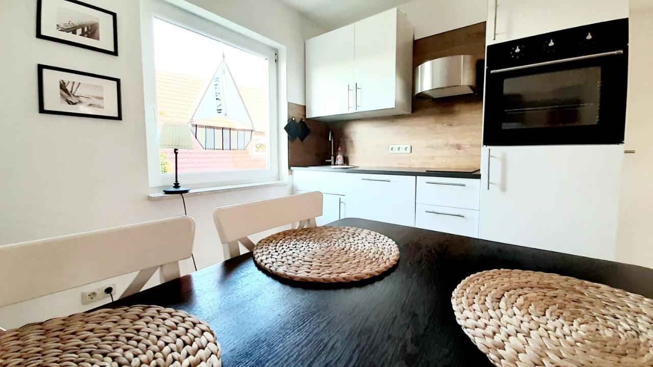 Haus Wiekend - Fewo Strandkrabbe Wiek auf Rügen Екстериор снимка